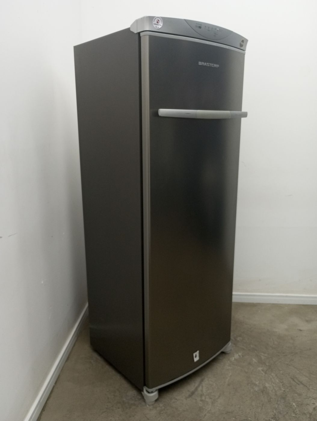 Freezer Brastemp 228l Vertical Flex Frost Free 1 Porta Inox TudoBônus