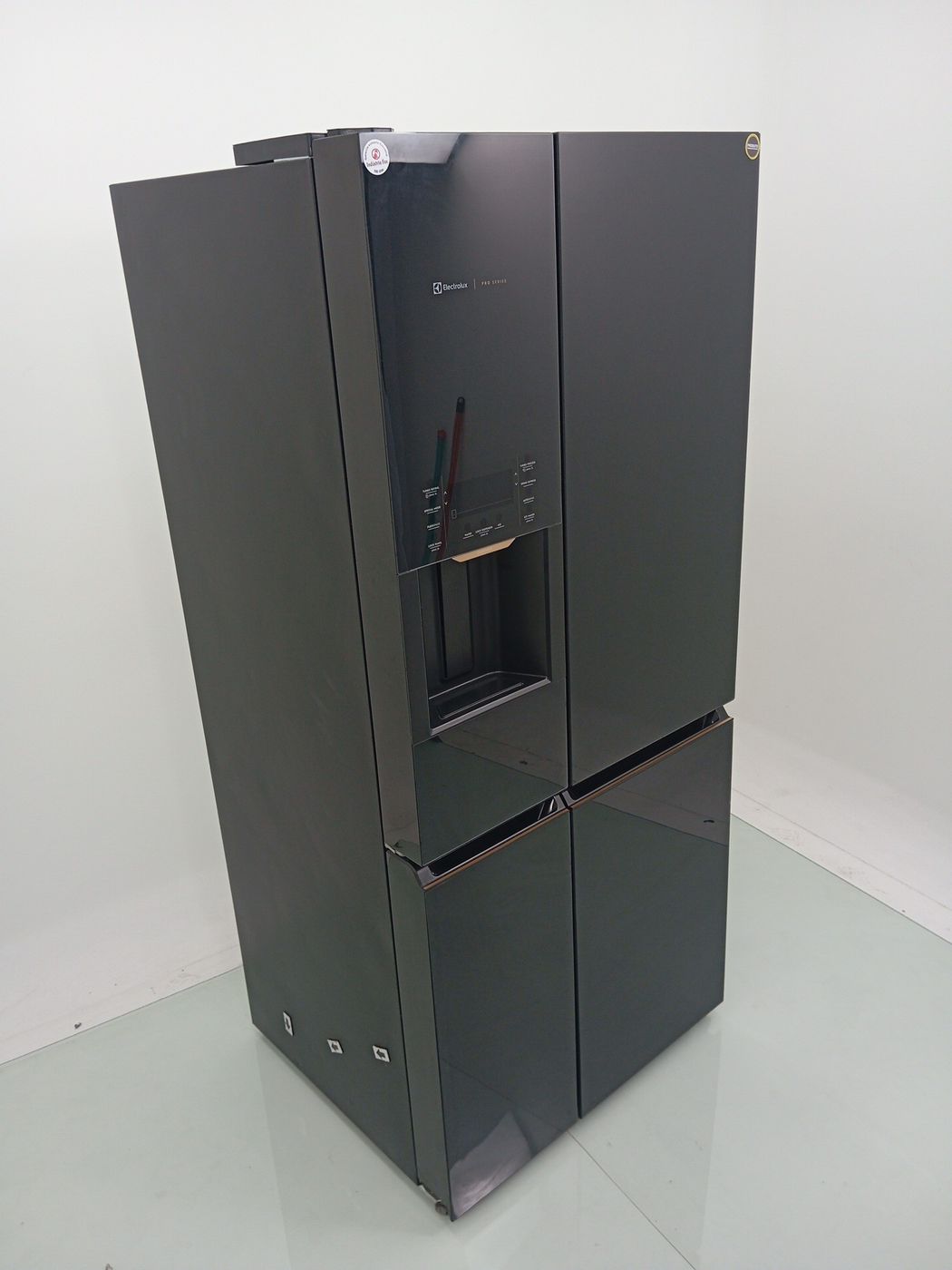REFRIGERADOR ELECTROLUX IQ8IB FROST FREE INVE