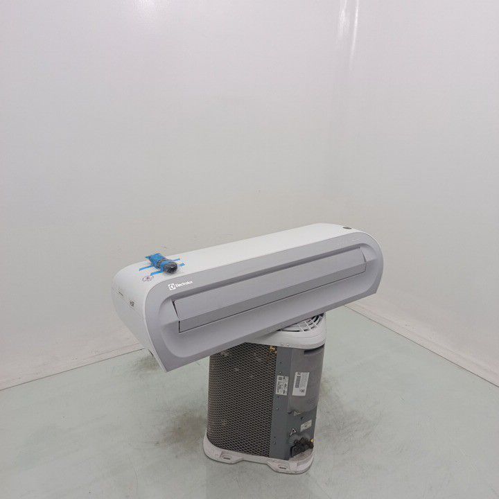 AR CONDICIONADO ELECTROLUX JI18F 18000 BTUS I