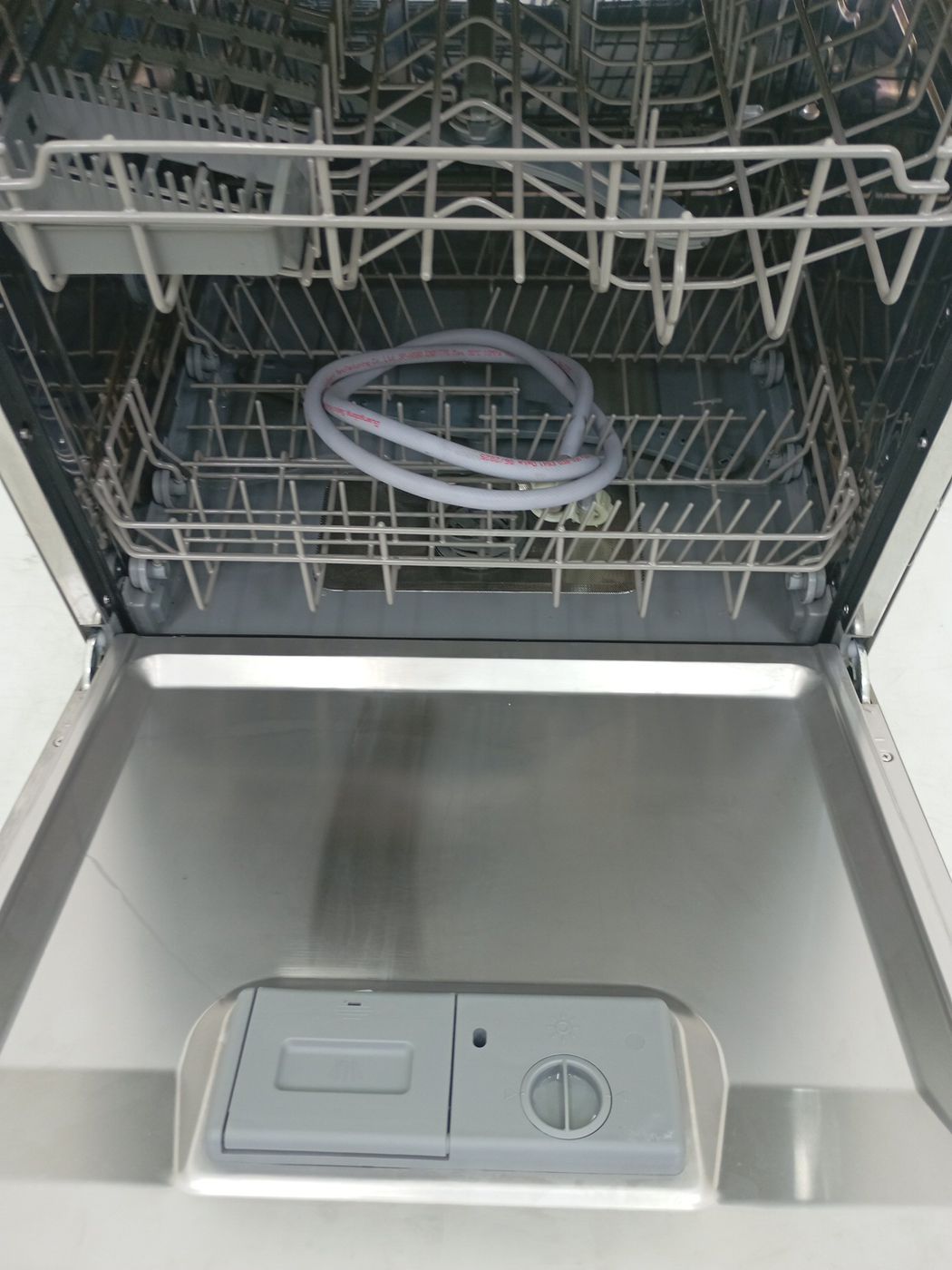 LAVA LOUCAS ELECTROLUX LS08E 8 SERVICOS - INO