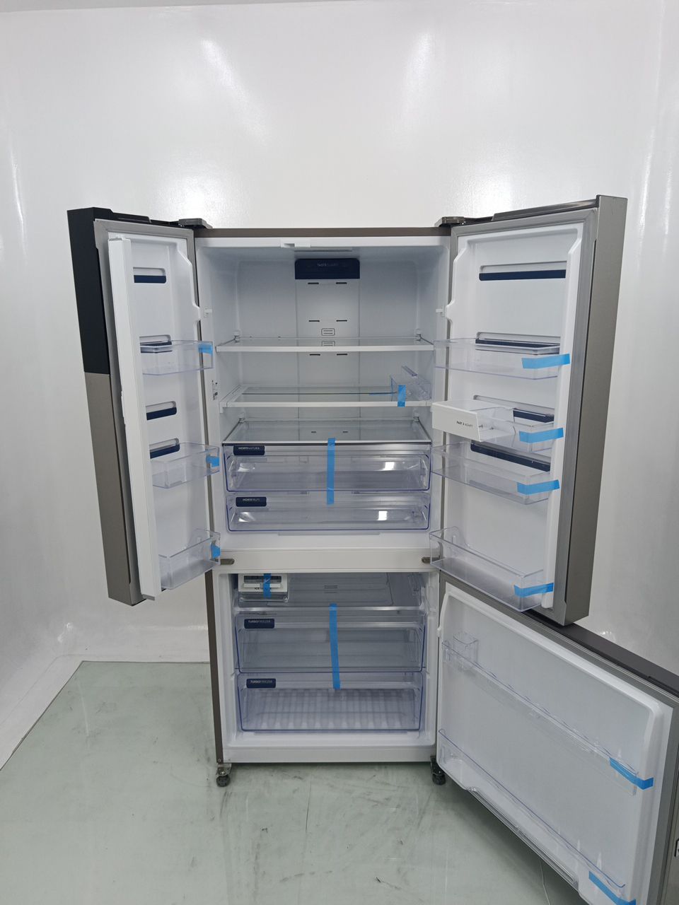 REFRIGERADOR ELECTROLUX IM8S FROST FREE INVER