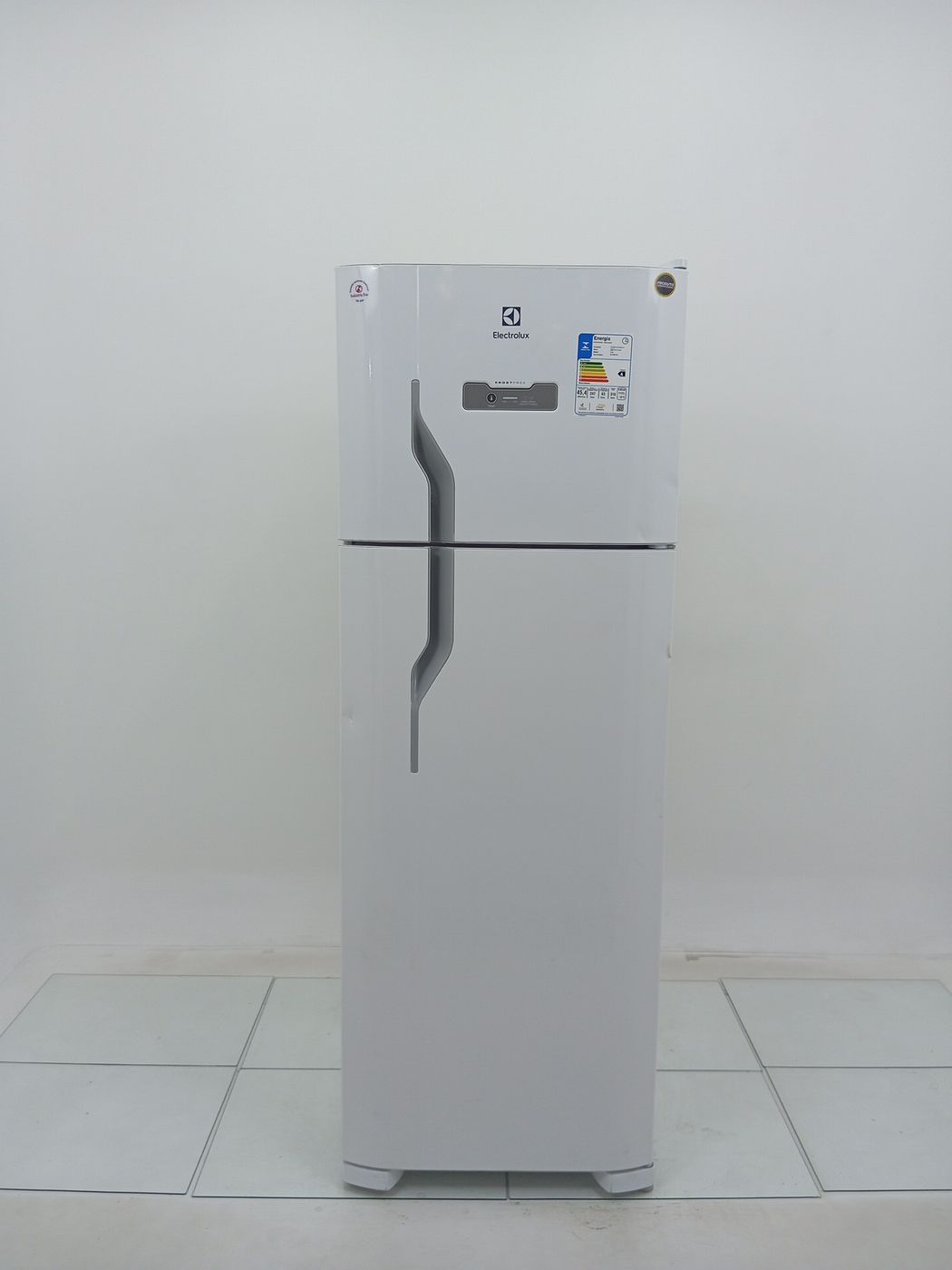 REFRIGERADOR ELECTROLUX TF39-   FROST FREE 31