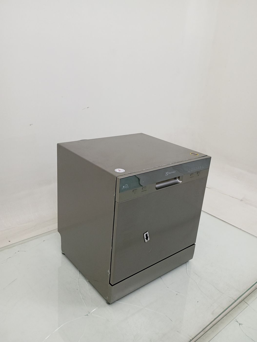 LAVA LOUCAS ELECTROLUX LL08S - Lava Louça Ele