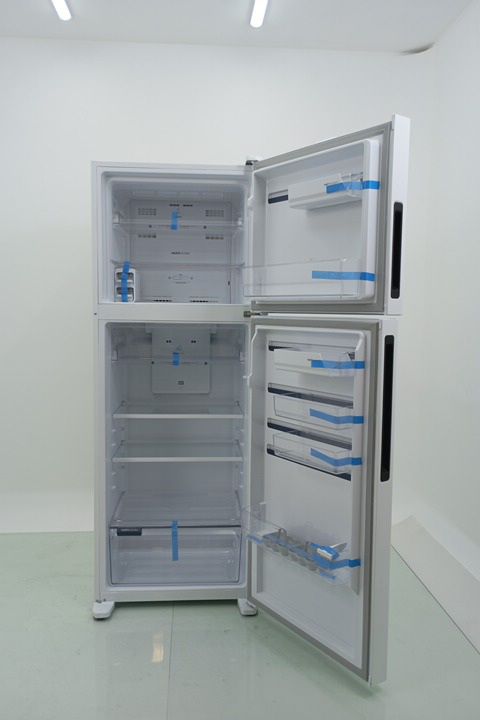 REFRIGERADOR ELECTROLUX IT70 FROST FREE INVER