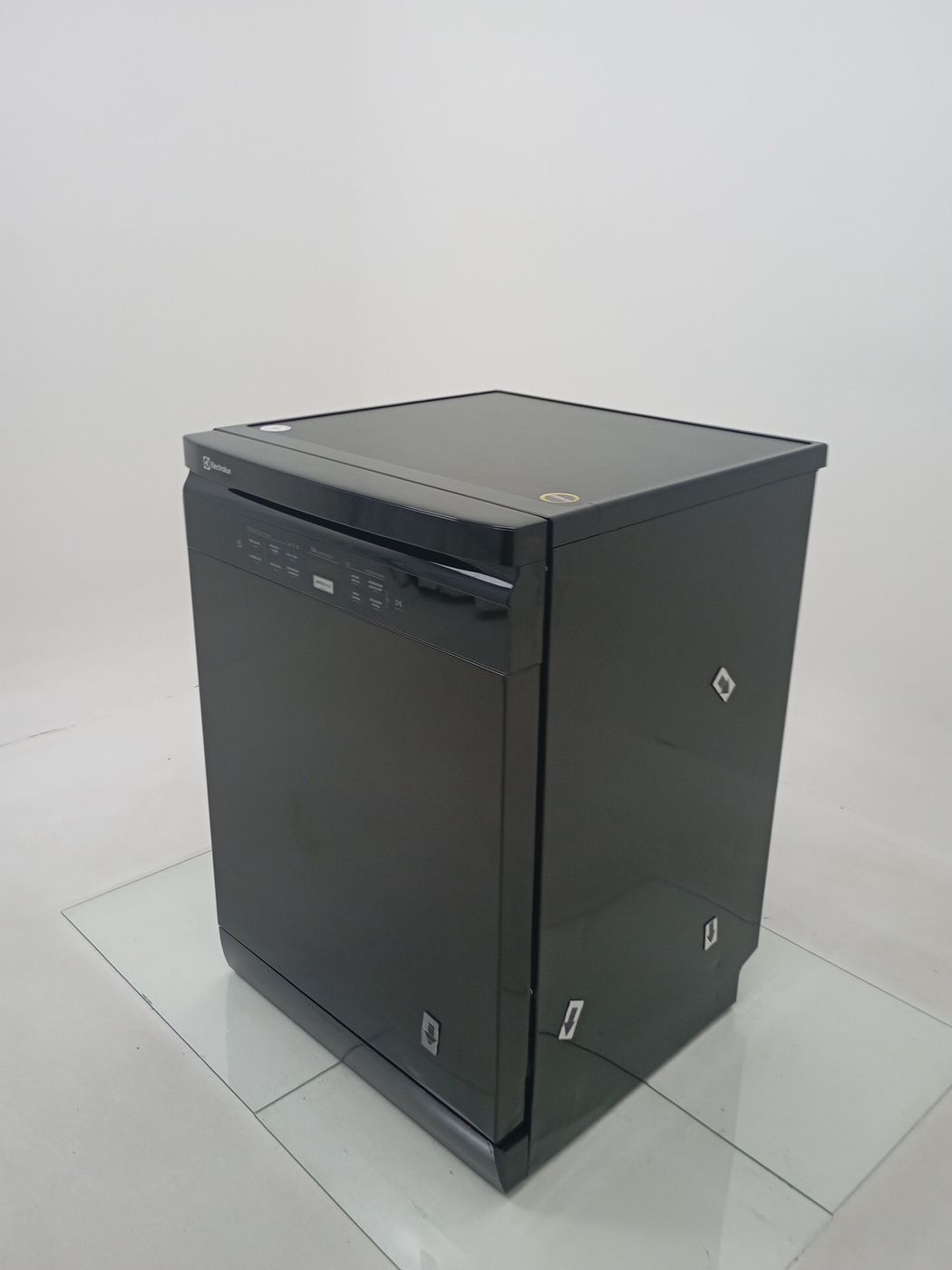 LAVA LOUCAS ELECTROLUX LL14P - Lava Louça Ele
