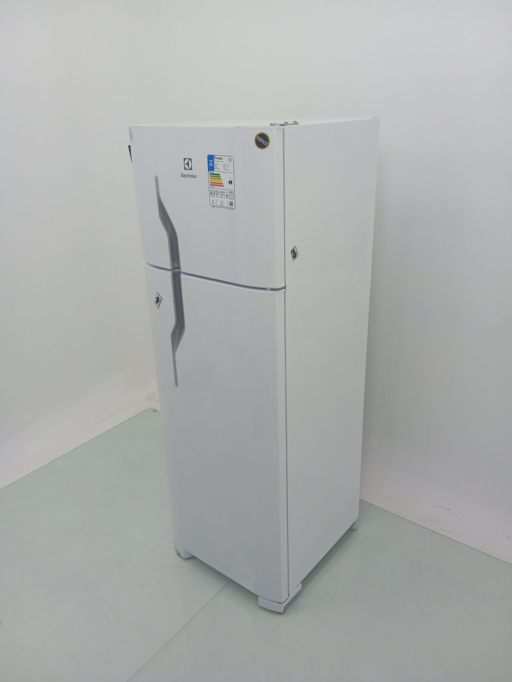 REFRIGERADOR ELECTROLUX DC35A   DUAS PORTAS C
