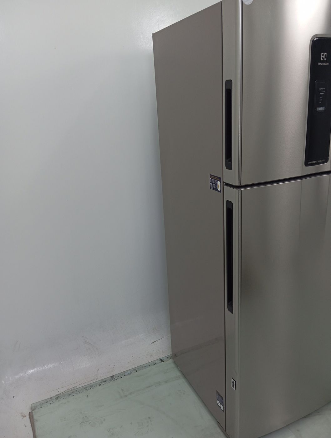 GELADEIRA ELECTROLUX IT70S FROST FREE INVERTE