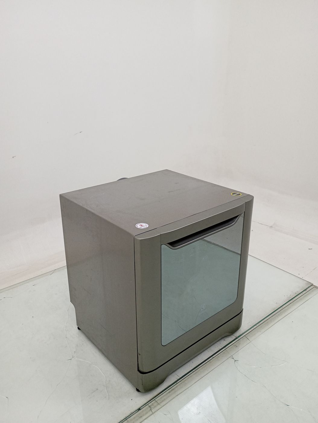 LAVA LOUCAS ELECTROLUX LE08S - Lava Louça Ele