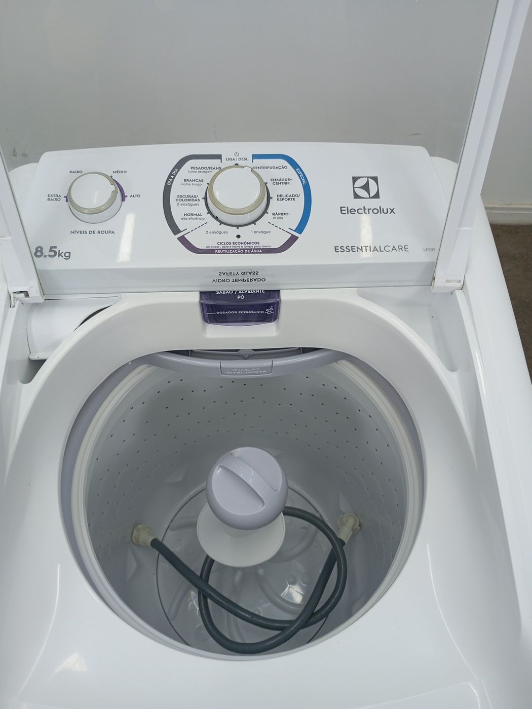 LAVADORA ELECTROLUX TOP LOAD 8,5KG LES09 ESSE