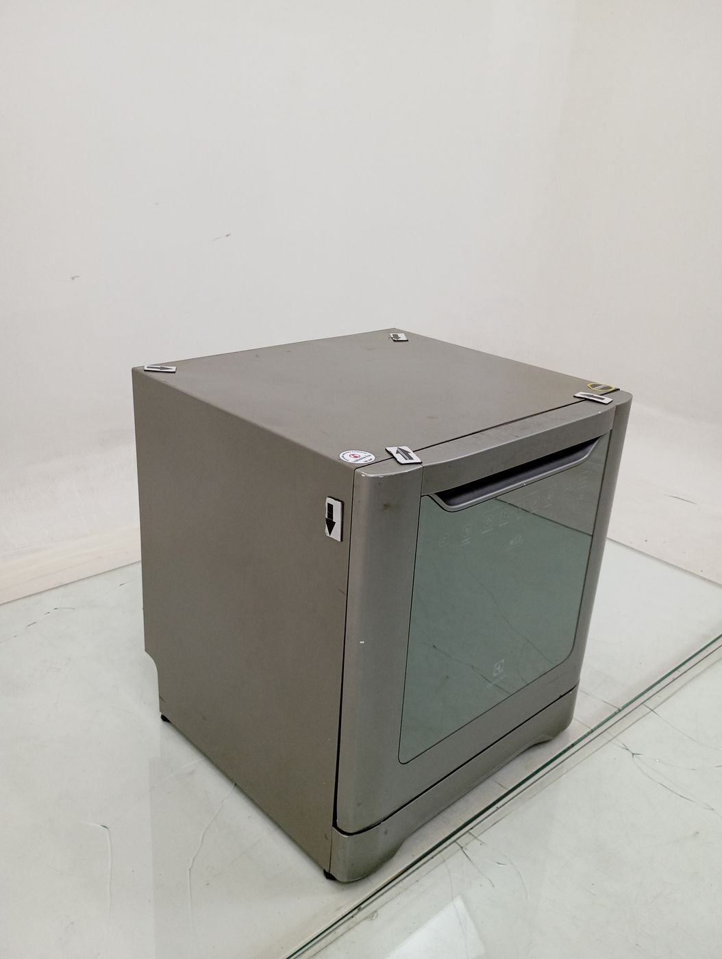 LAVA LOUCAS ELECTROLUX LE08S - Lava Louça Ele