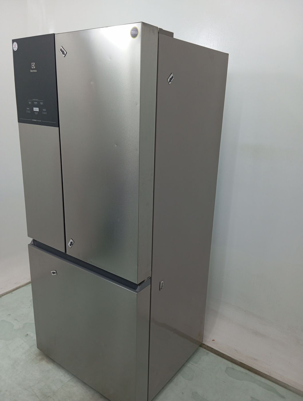 GELADEIRA ELECTROLUX IM8S FROST FREE INVERTER