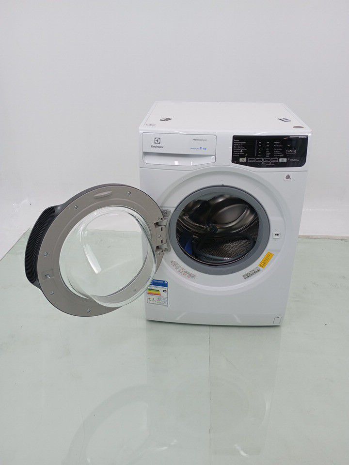 LAVADORA ELECTROLUX LFE11 - Lavadora Electrol