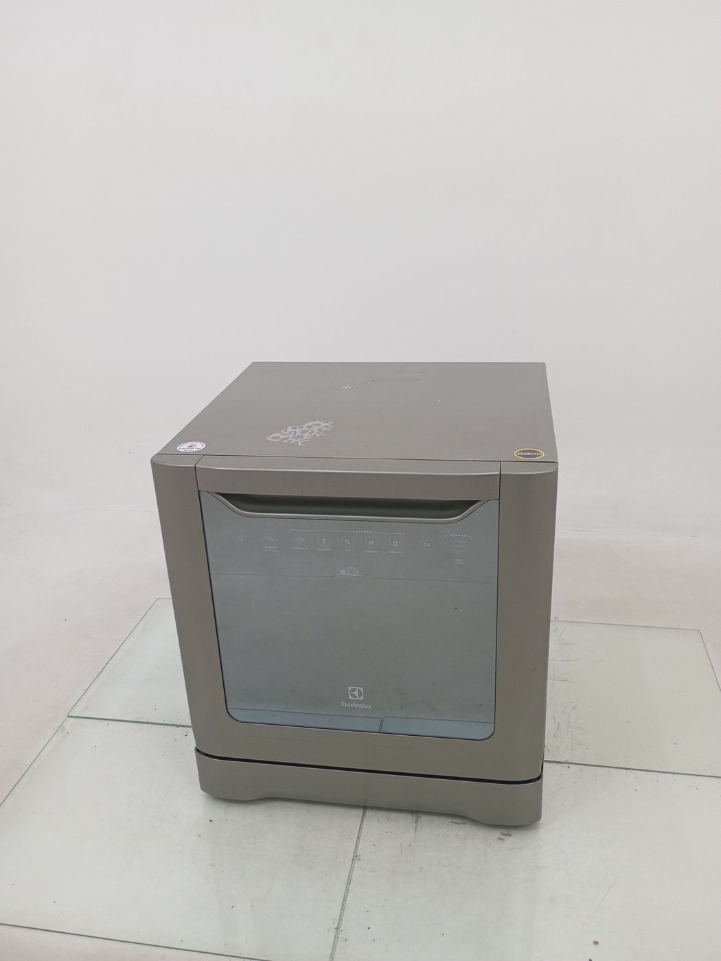 LAVA LOUCAS ELECTROLUX LE08S - Lava Louça Ele