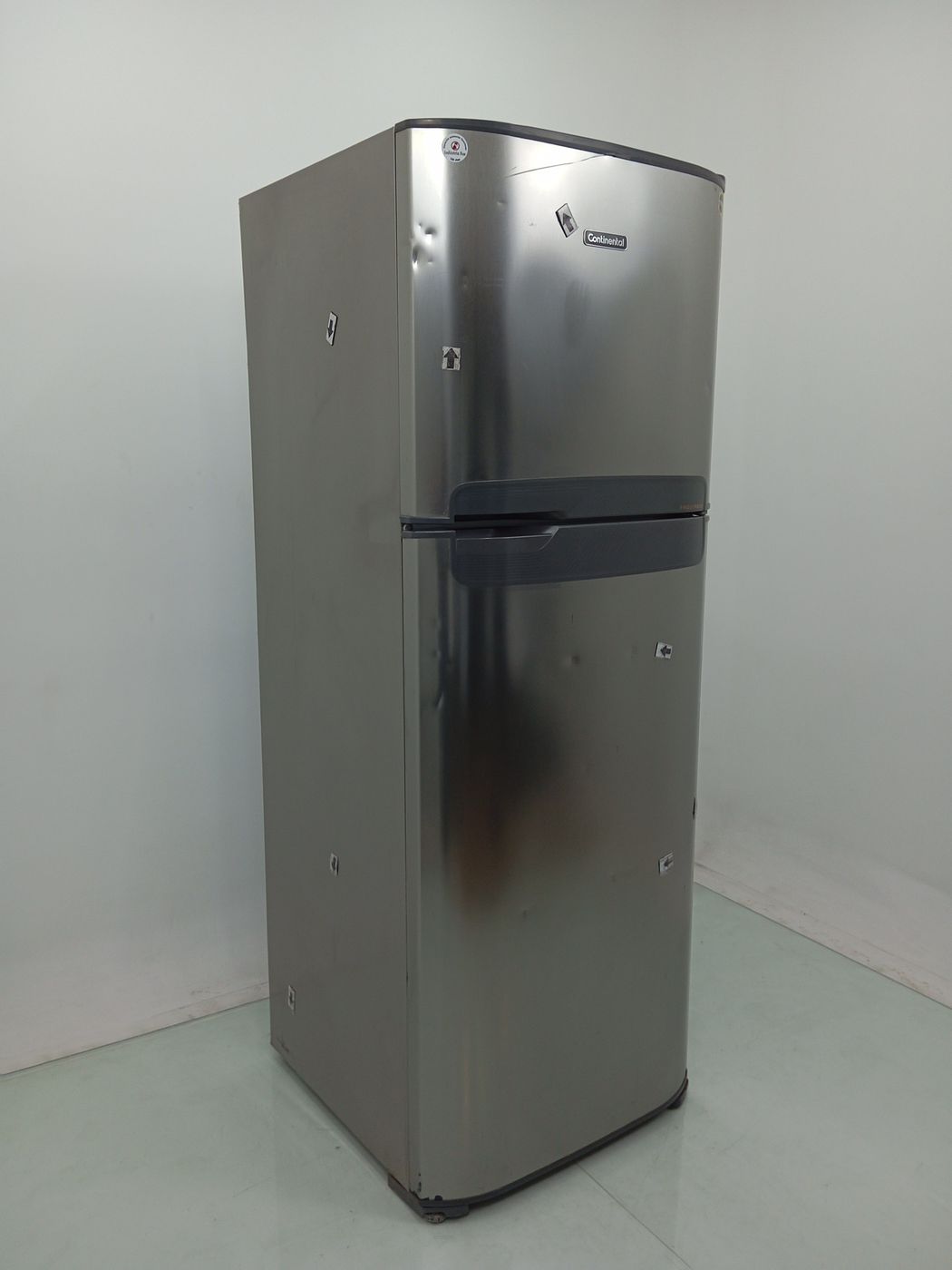 REFRIGERADOR CONTINENTAL TC56S FROST FREE 472