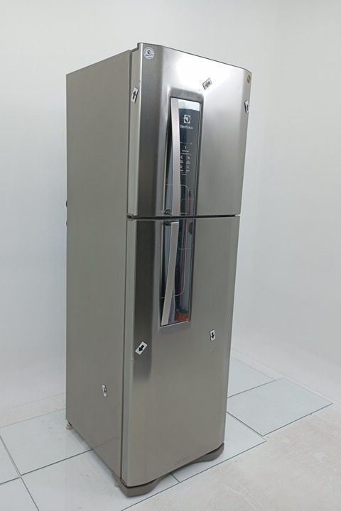 REFRIGERADOR ELECTROLUX DF44S   FROST FREE 40