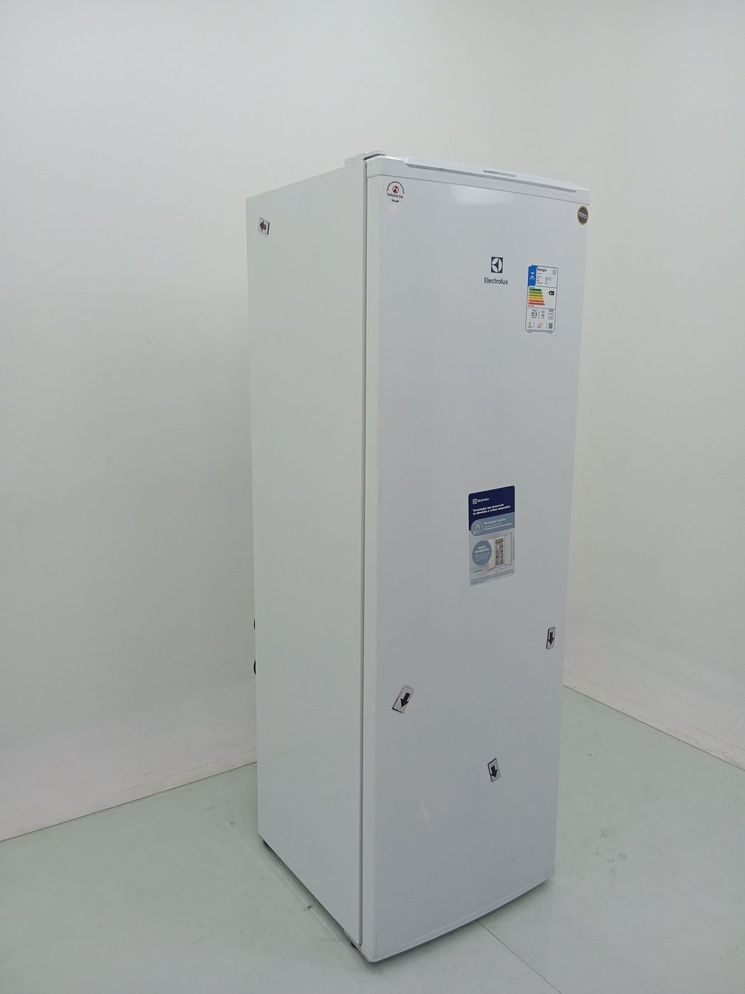 FREEZER ELECTROLUX FEI27 VERTICAL CYCLE DEFRO