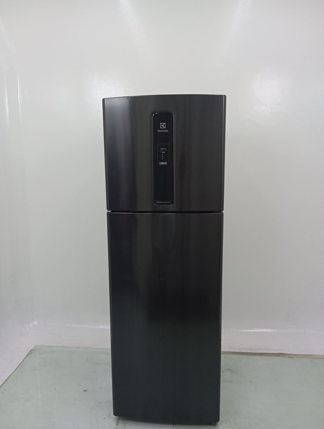 GELADEIRA ELECTROLUX IF43B FROST FREE INVERTE