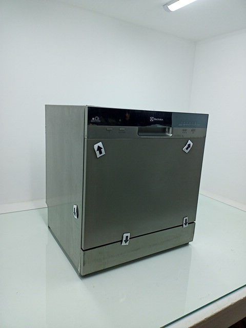 LAVA LOUCAS ELECTROLUX LL08S 8 SERVICOS - CIN