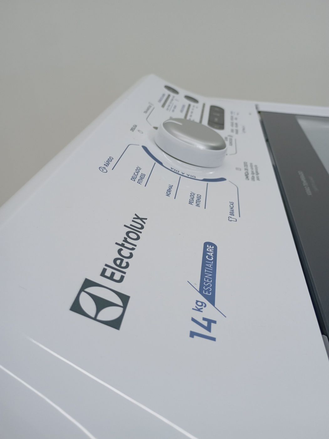 LAVADORA ELECTROLUX  LED14 14KG TOP LOAD - BR