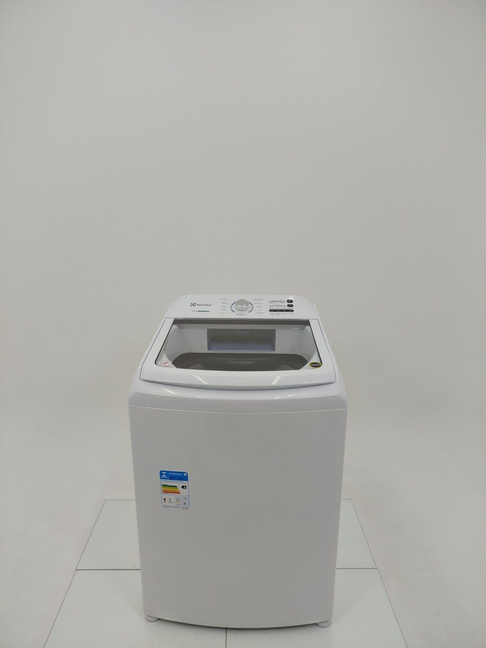 LAVADORA ELECTROLUX LED17 ROUPAS TOP LOAD 17K