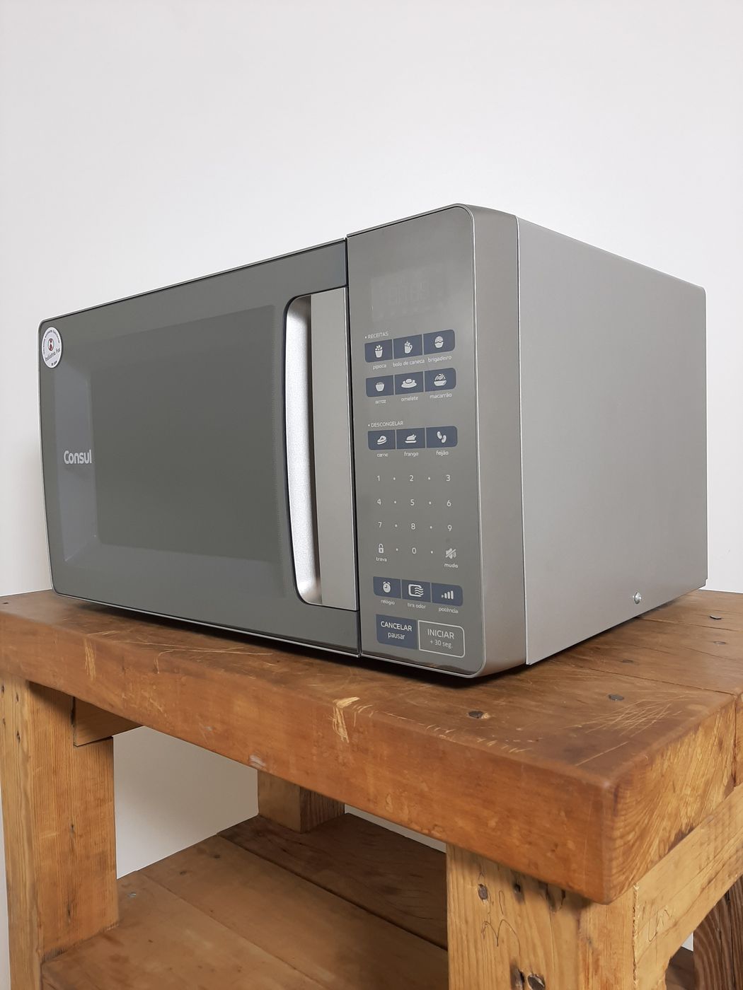 MICRO-ONDAS CONSUL 45 L - INOX