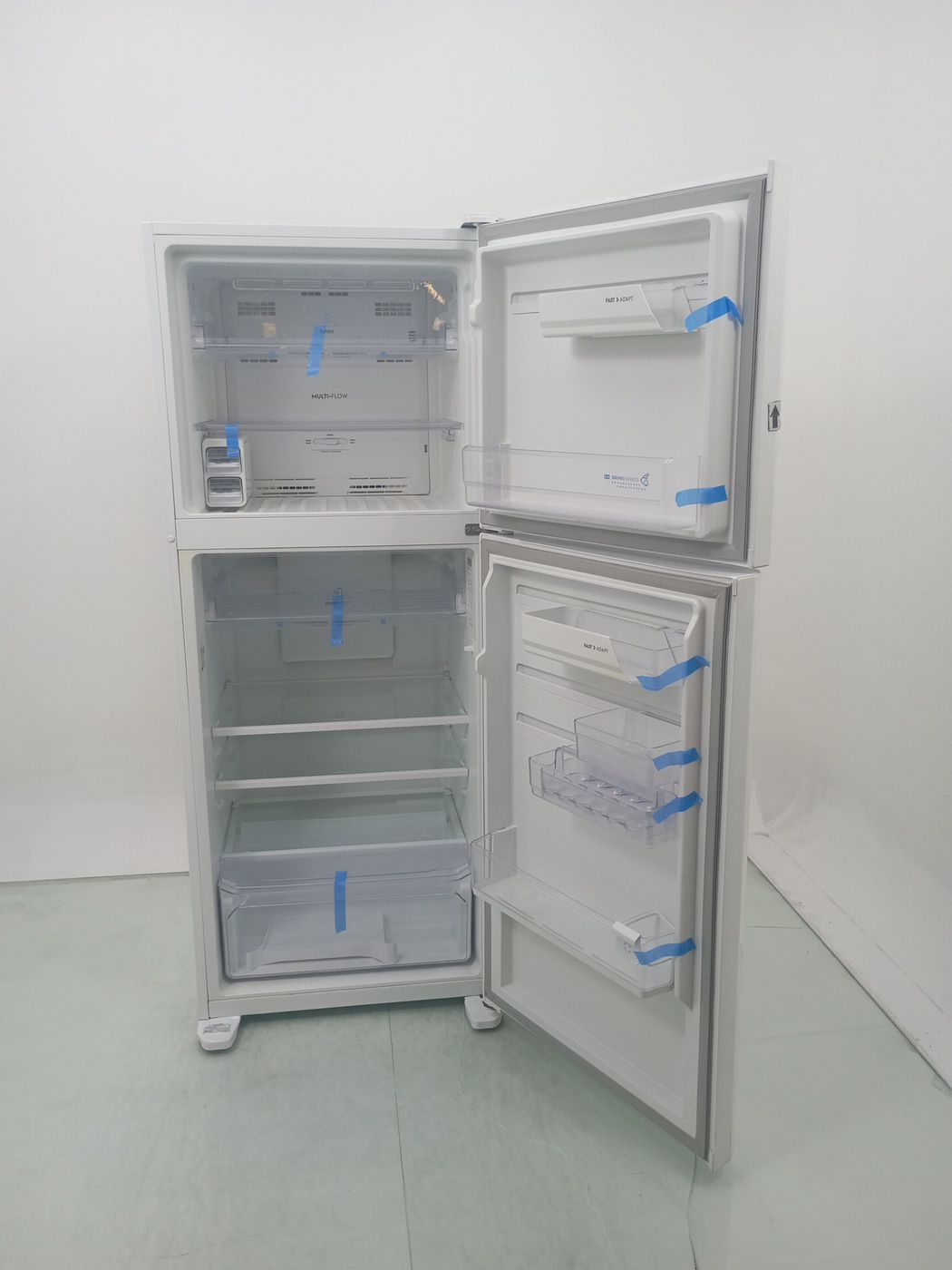 REFRIGERADOR ELECTROLUX TF55 FROST FREE 431L 