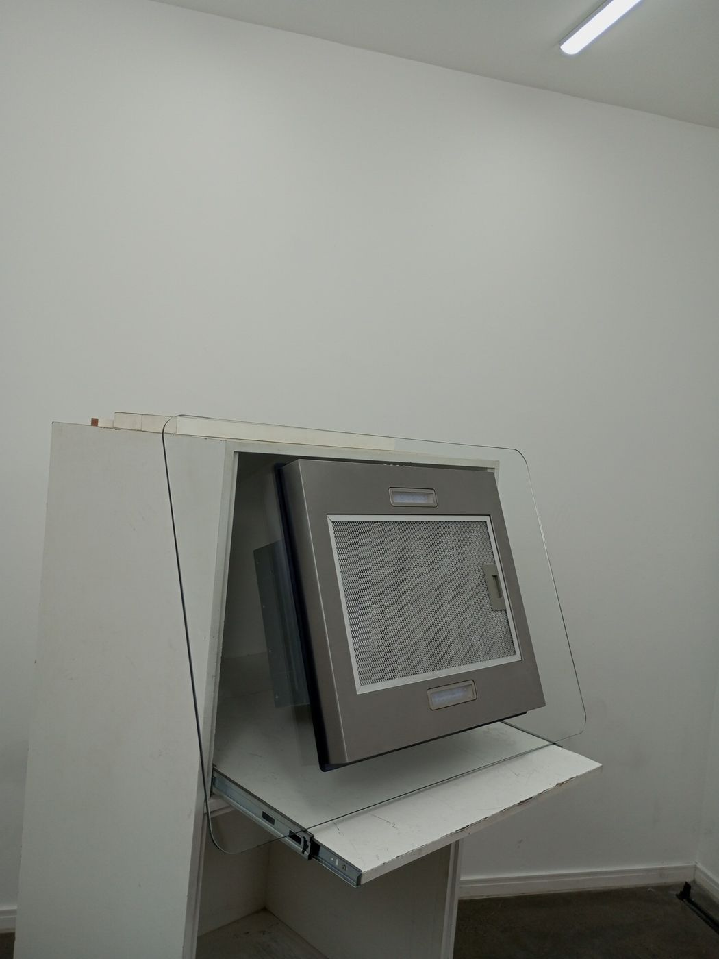 COIFA ELECTROLUX CE9IX DE ILHA 90CM COM VIDRO