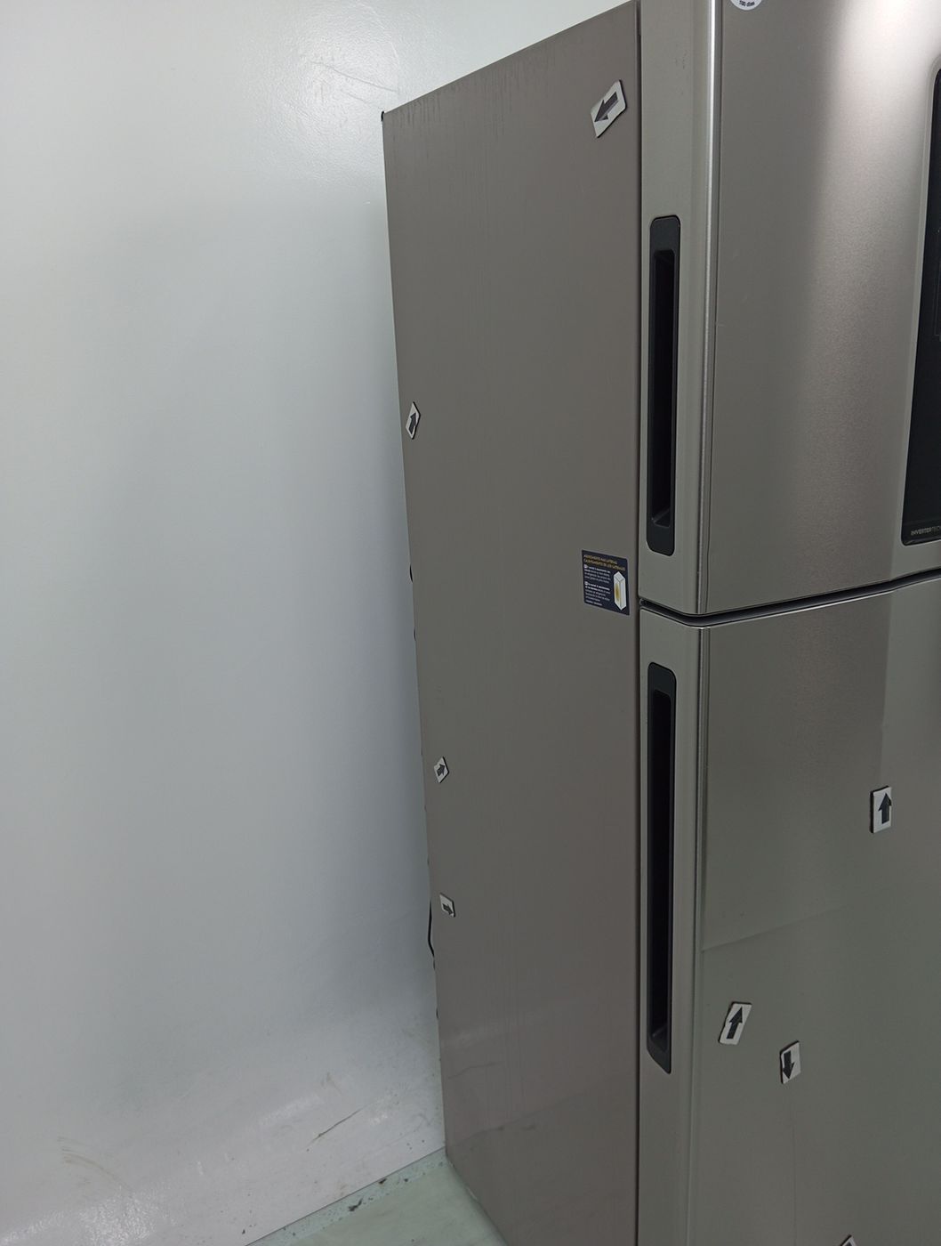 GELADEIRA ELECTROLUX IF43S FROST FREE 390L DU