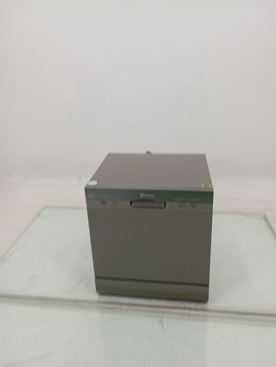 LAVA LOUCAS ELECTROLUX LL08S - Lava Louça Ele