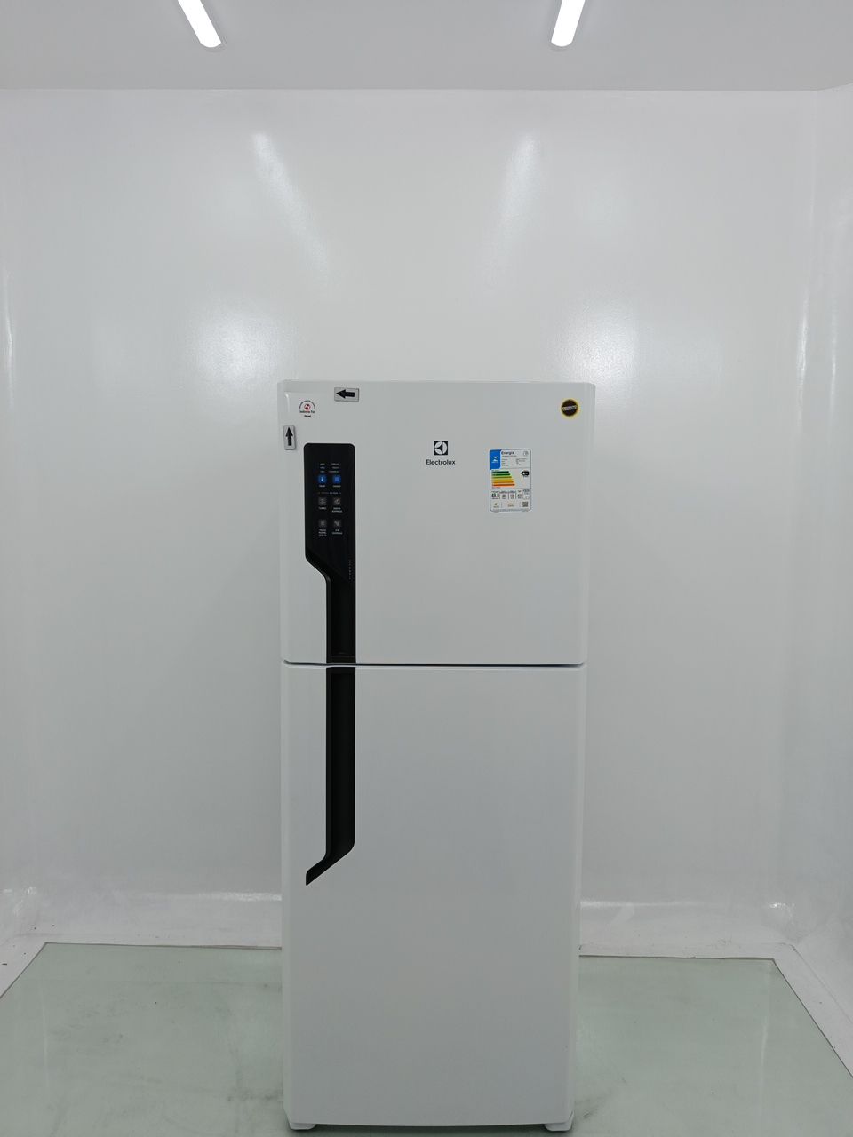 REFRIGERADOR ELECTROLUX TF55 FROST FREE 431L 