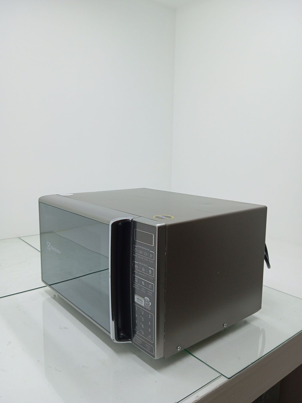 MICRO-ONDAS ELECTROLUX MS37R MICROONDAS 27L -