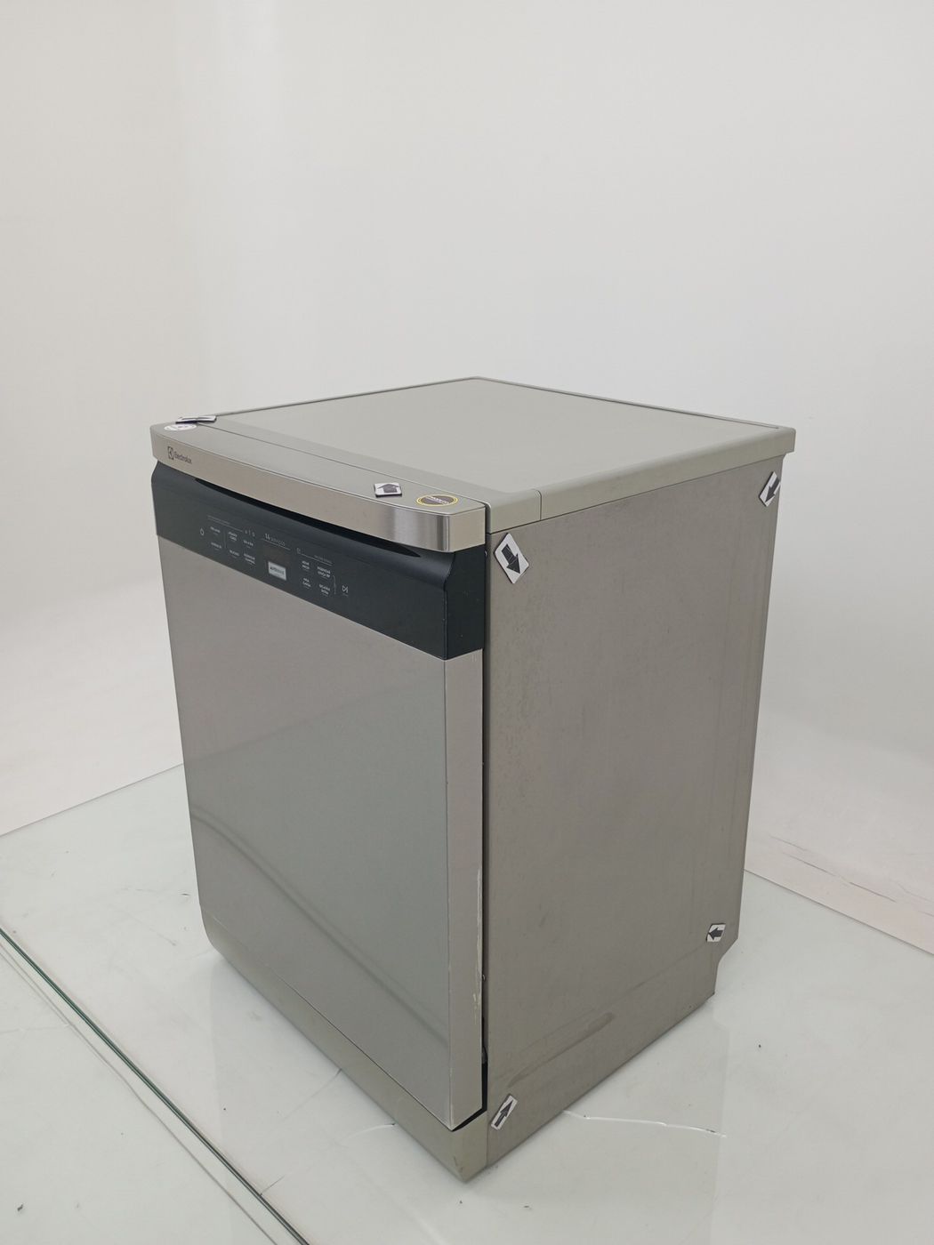 LAVA LOUCAS ELECTROLUX LL14X - Lava Louça Ele