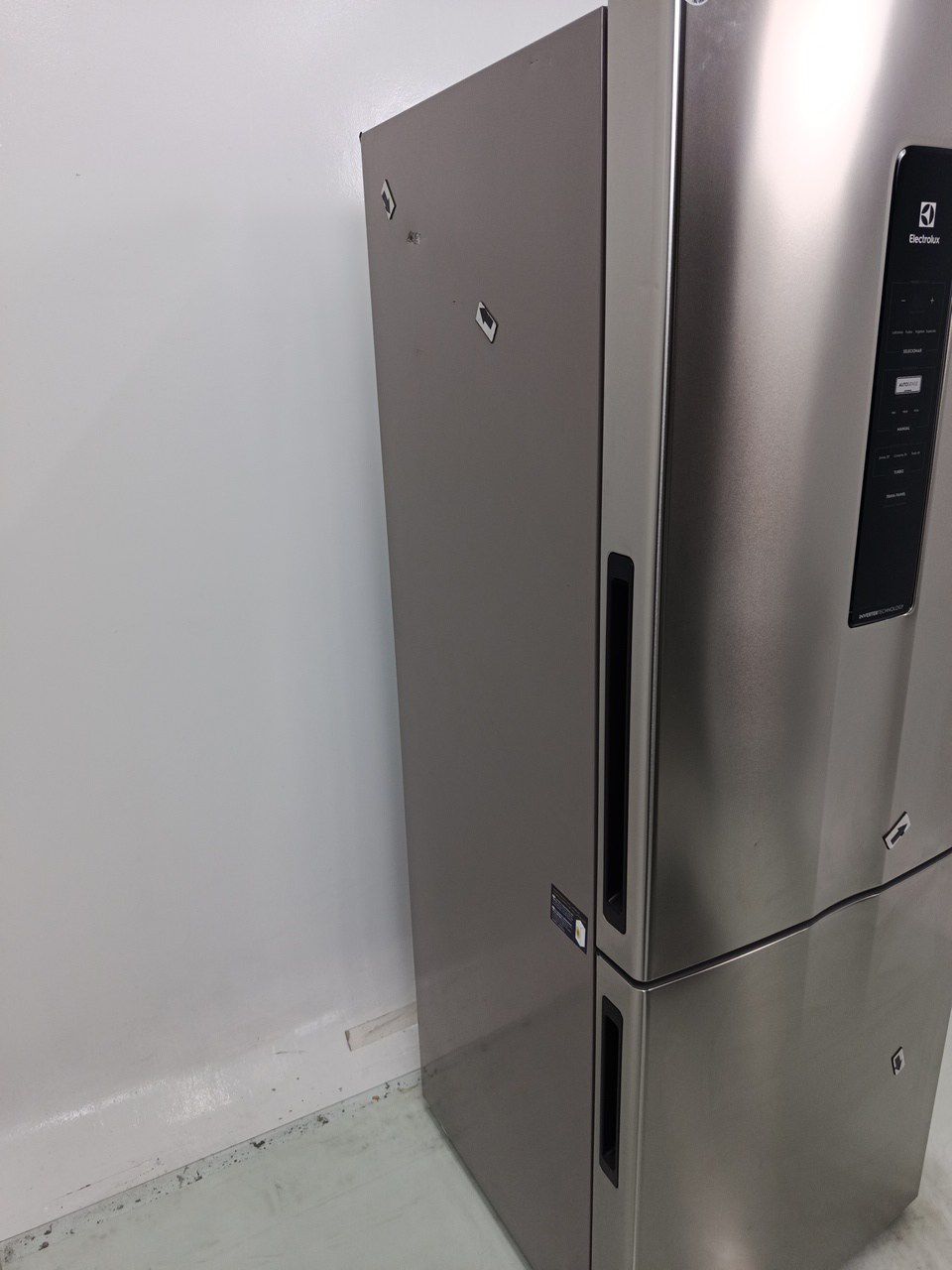 GELADEIRA ELECTROLUX IB7S FROST FREE INVERTER