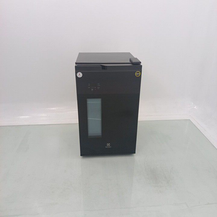 CERVEJEIRA ELECTROLUX EB100 HOME BAR FROST FR