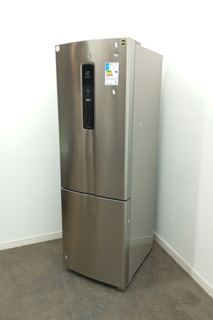 REFRIGERADOR ELECTROLUX DB44S 2 PORTAS FROST 