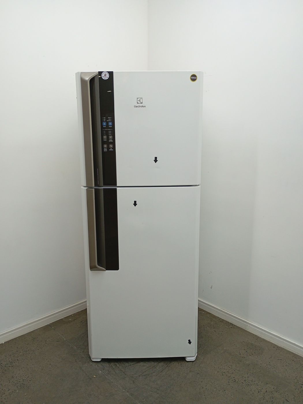 REFRIGERADOR ELECTROLUX IF55-   FROST FREE 43