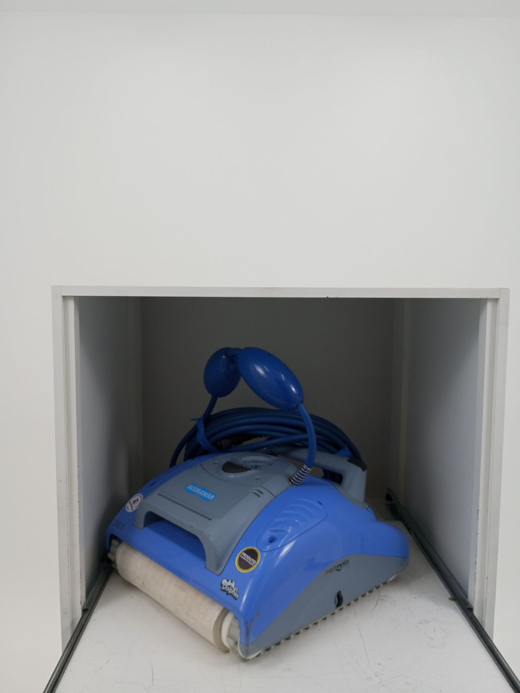 ASPIRADOR SODRAMAR Robô RB6 para limpeza de p
