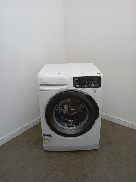 LAVADORA ELECTROLUX FRONT LOAD LFE11 11KG INV
