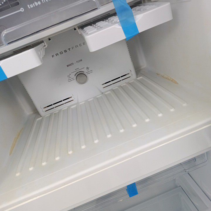 GELADEIRA ELECTROLUX TF39S - PLATINUM