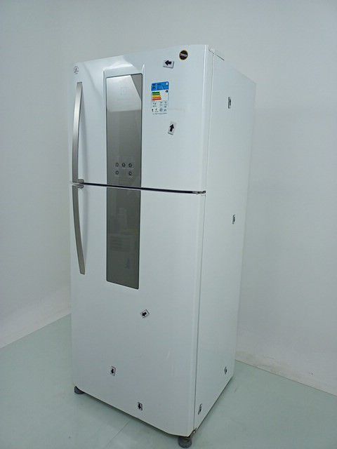 REFRIGERADOR ELECTROLUX DF82 DUAS PORTAS FROS