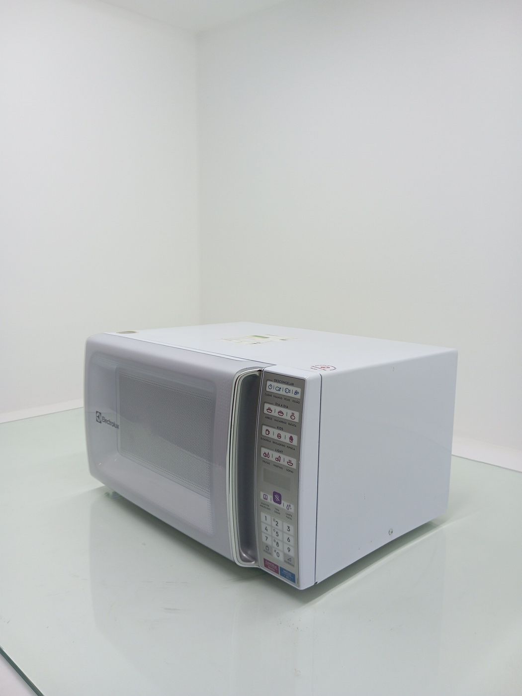MICRO-ONDAS ELECTROLUX MEO44 34L - BRANCO