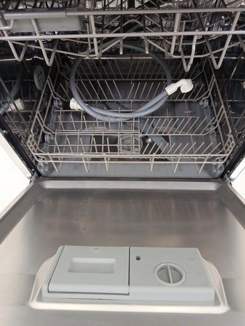 LAVA LOUCAS ELECTROLUX LL08B - Lava Louça Ele