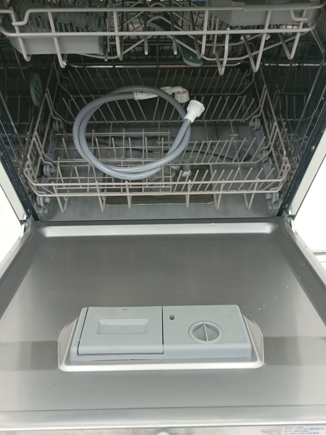 LAVA LOUCAS ELECTROLUX LL08S - Lava Louça Ele
