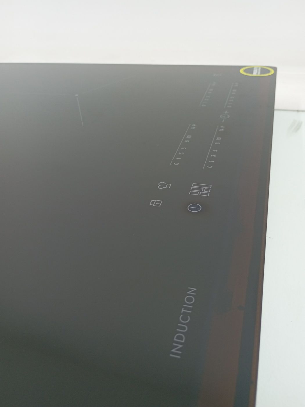 COOKTOP ELECTROLUX IE8FB - Cooktop Electrolux