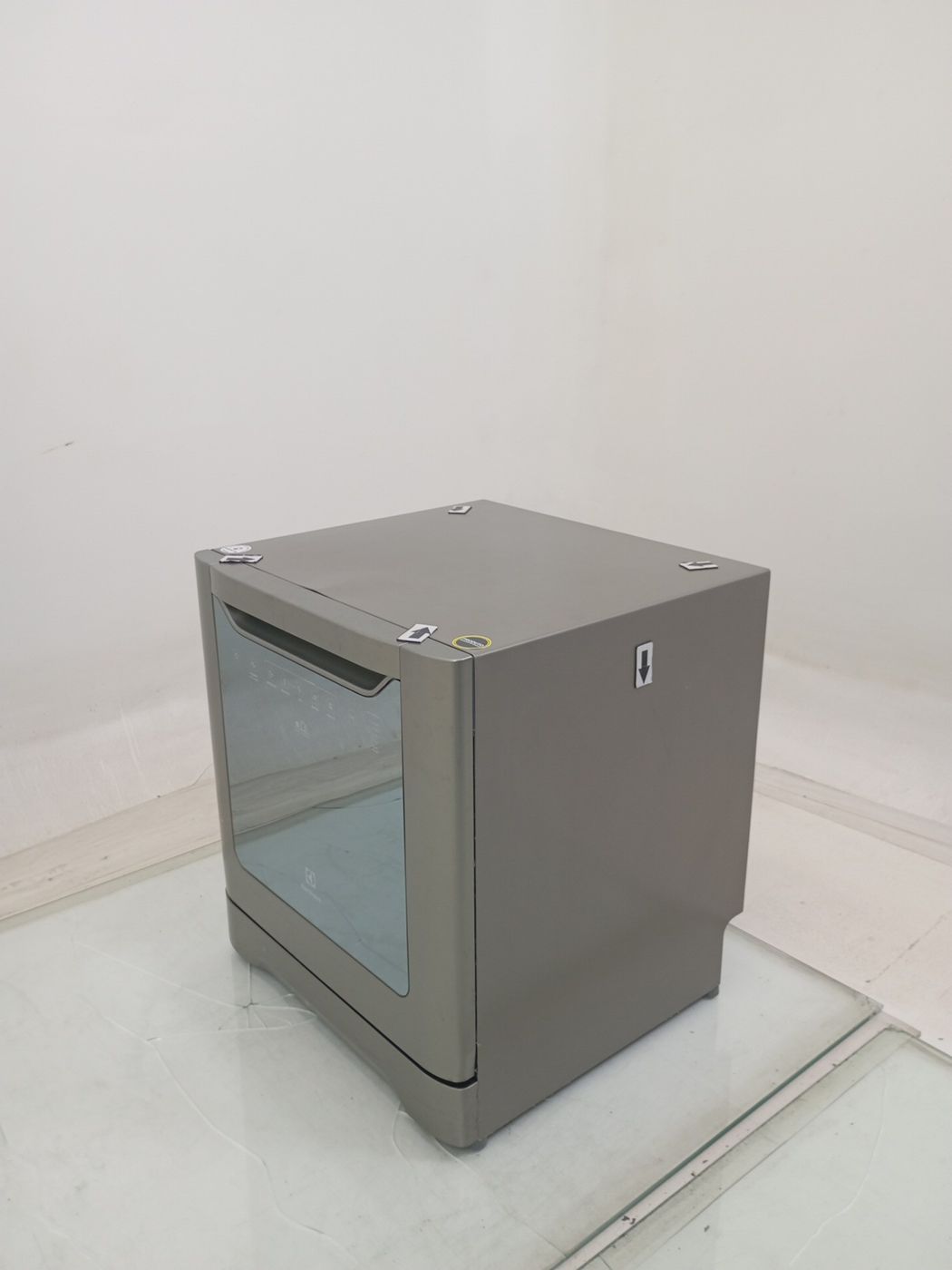 LAVA LOUCAS ELECTROLUX LE08S - Lava Louça Ele