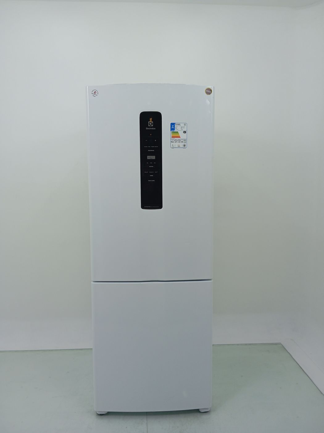 REFRIGERADOR ELECTROLUX IB7 FROST FREE INVERT