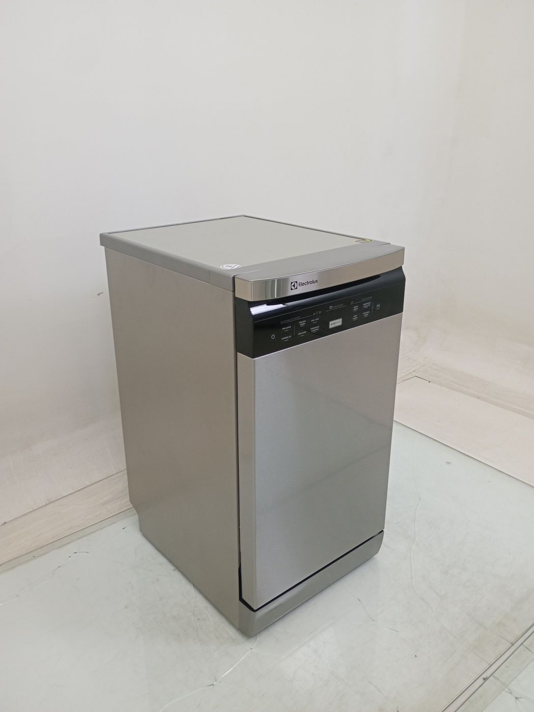 LAVA LOUCAS ELECTROLUX LL10X - Lava Louça Ele