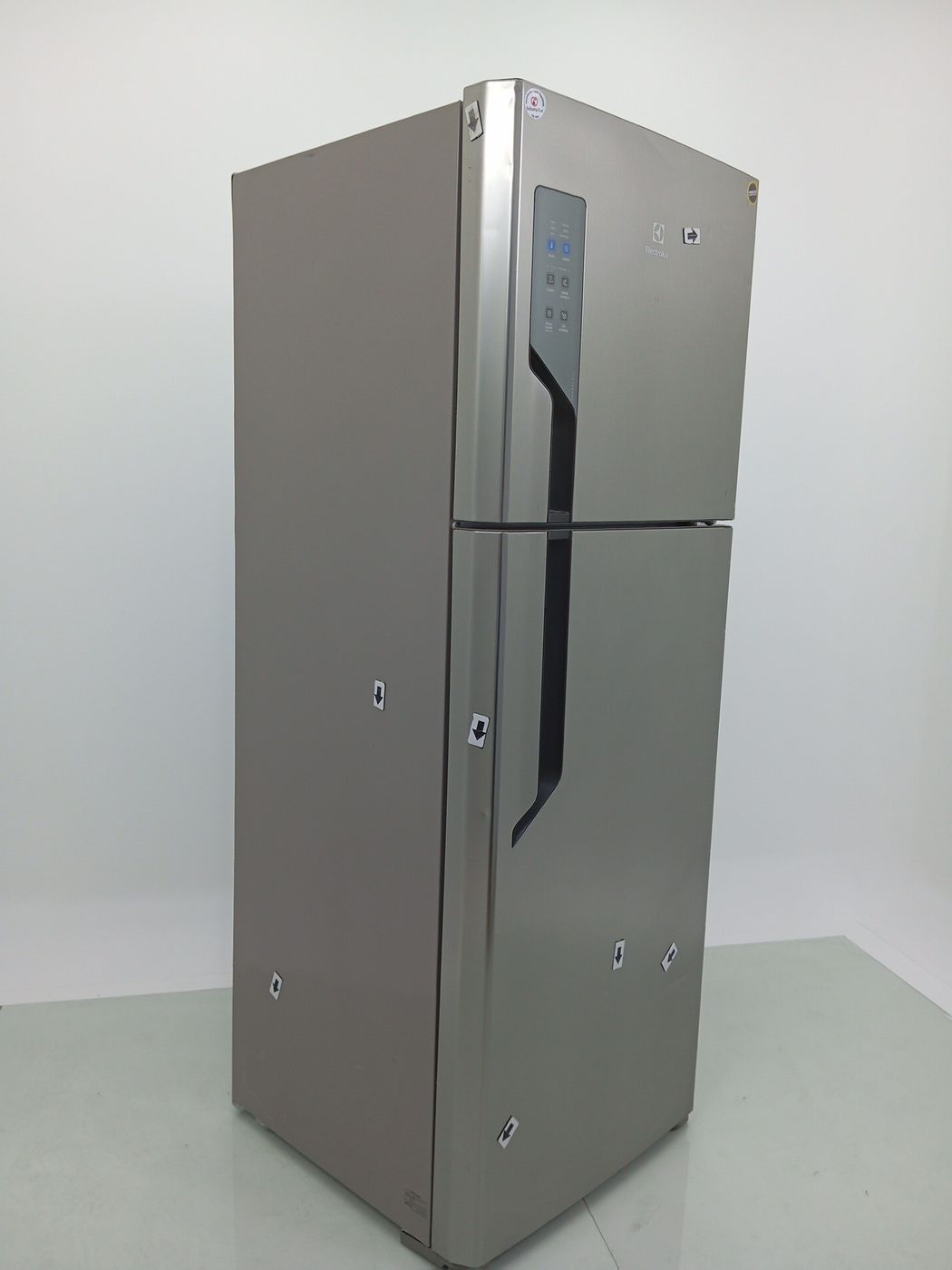 REFRIGERADOR ELECTROLUX IT56S DUAS PORTAS FRO