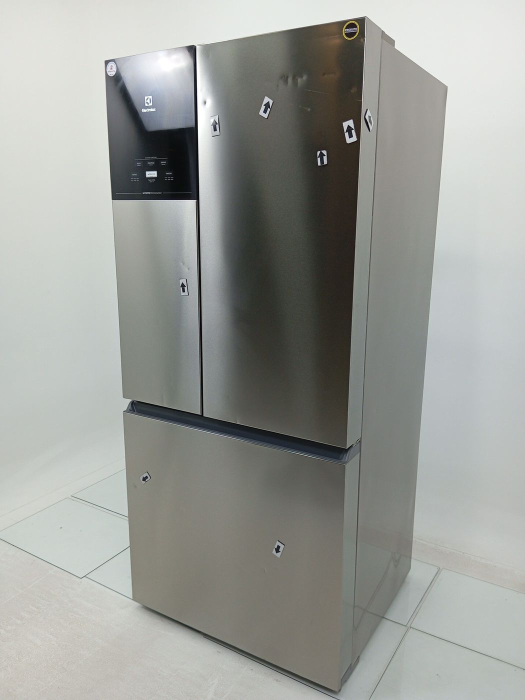 REFRIGERADOR ELECTROLUX IM8S FROST FREE INVER