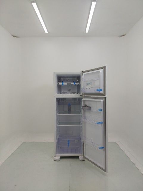 REFRIGERADOR ELECTROLUX TF39-   FROST FREE 31